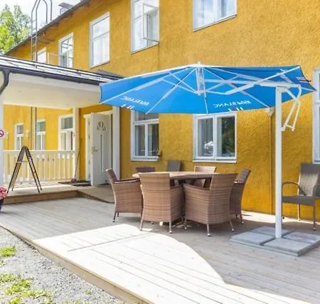 Hotel Merikruunu